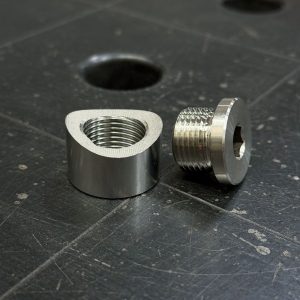 RVS Lambda Moer M18 x 1.5 met afsluitplug